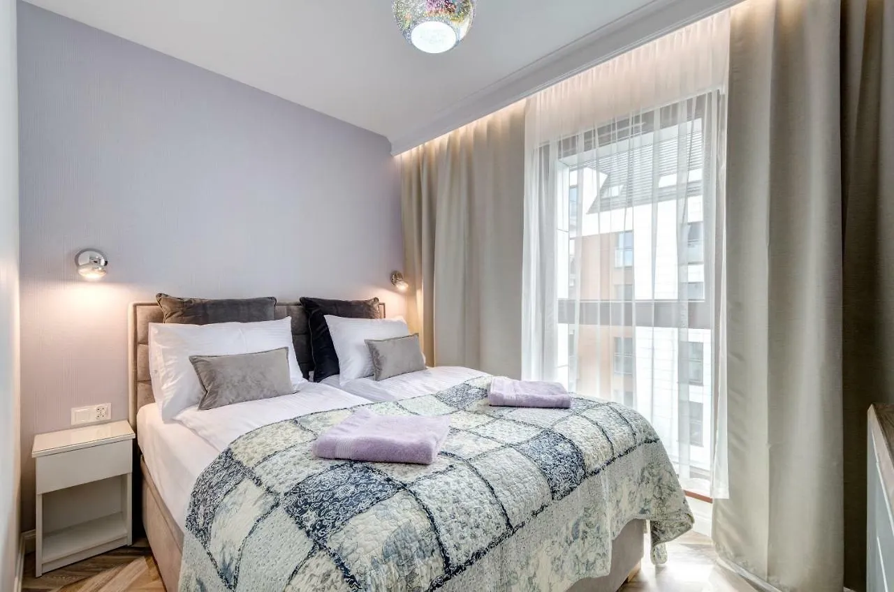 Live & Travel Apartments Number 1 Gdansk