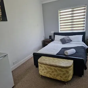 https://spacious-luxurious-serviced-accomodation.yorkshirehotels.net