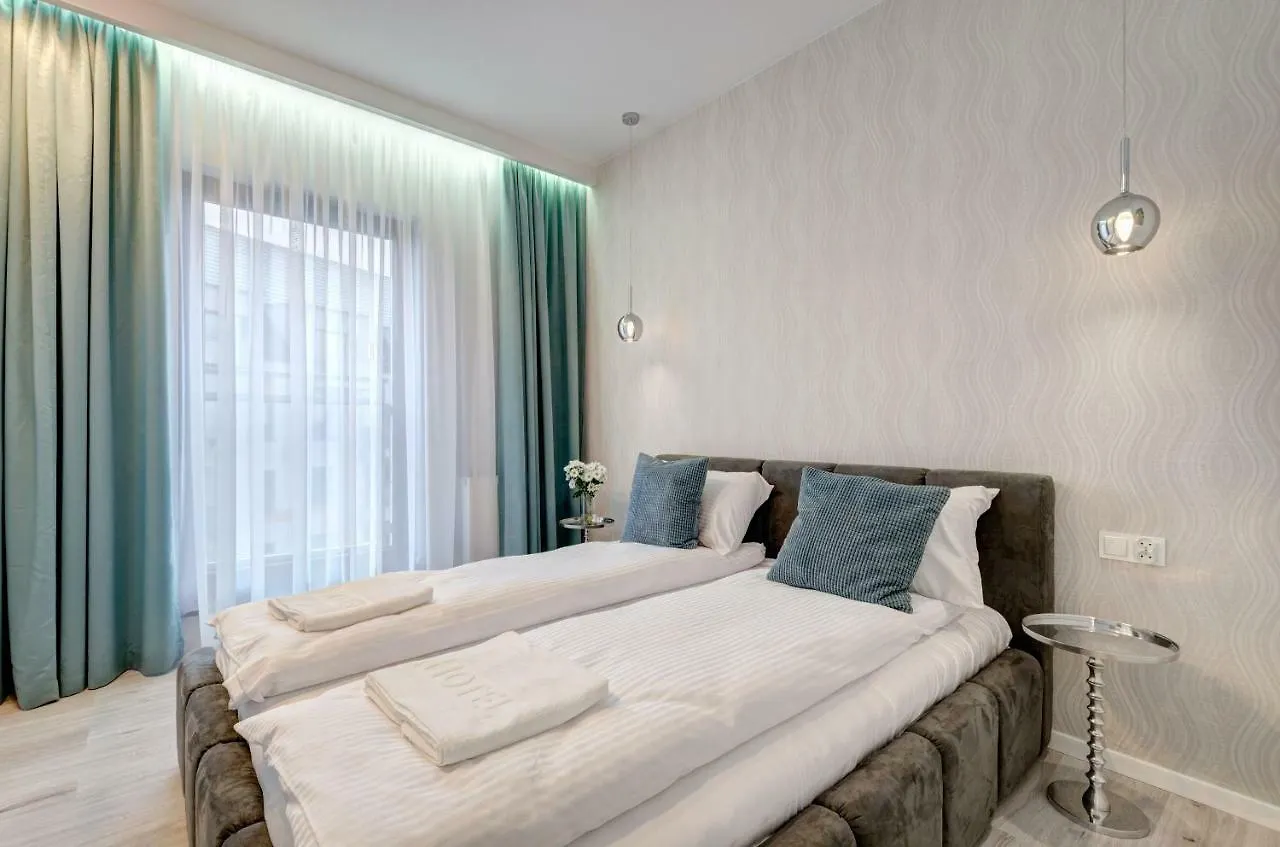 Live & Travel Apartments Number 1 Гданьск