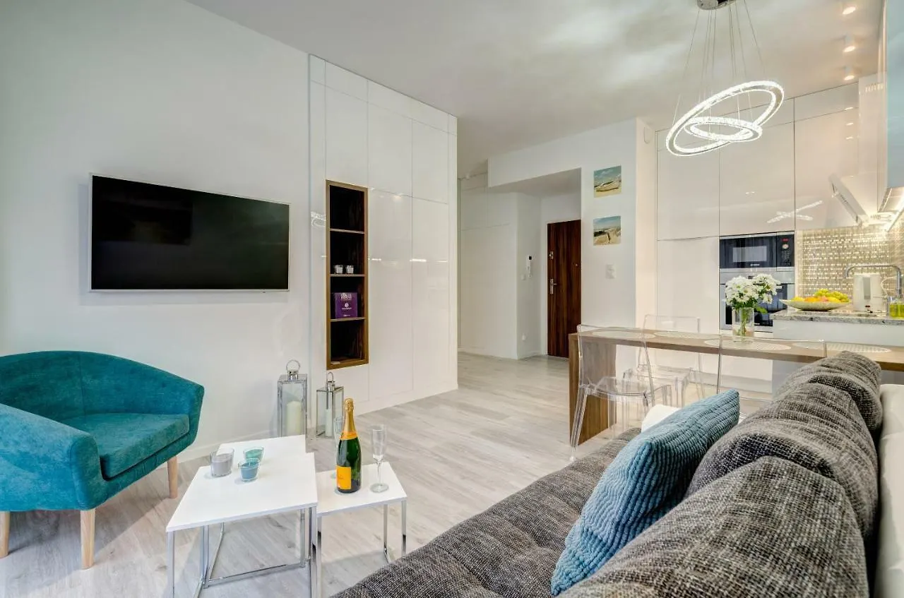 Live & Travel Apartments Number 1 Гданьск