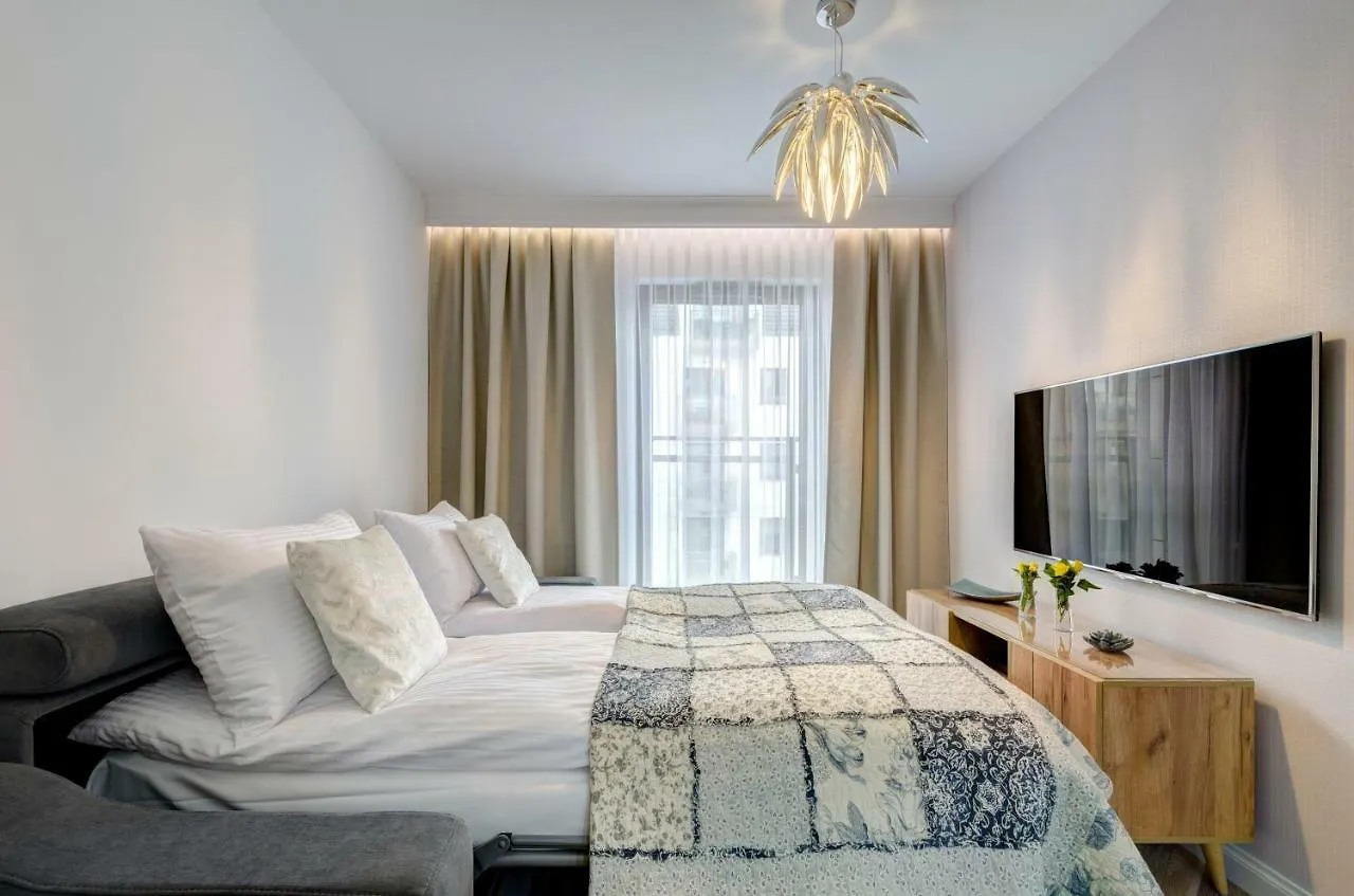 Live & Travel Apartments Number 1 Гданьск