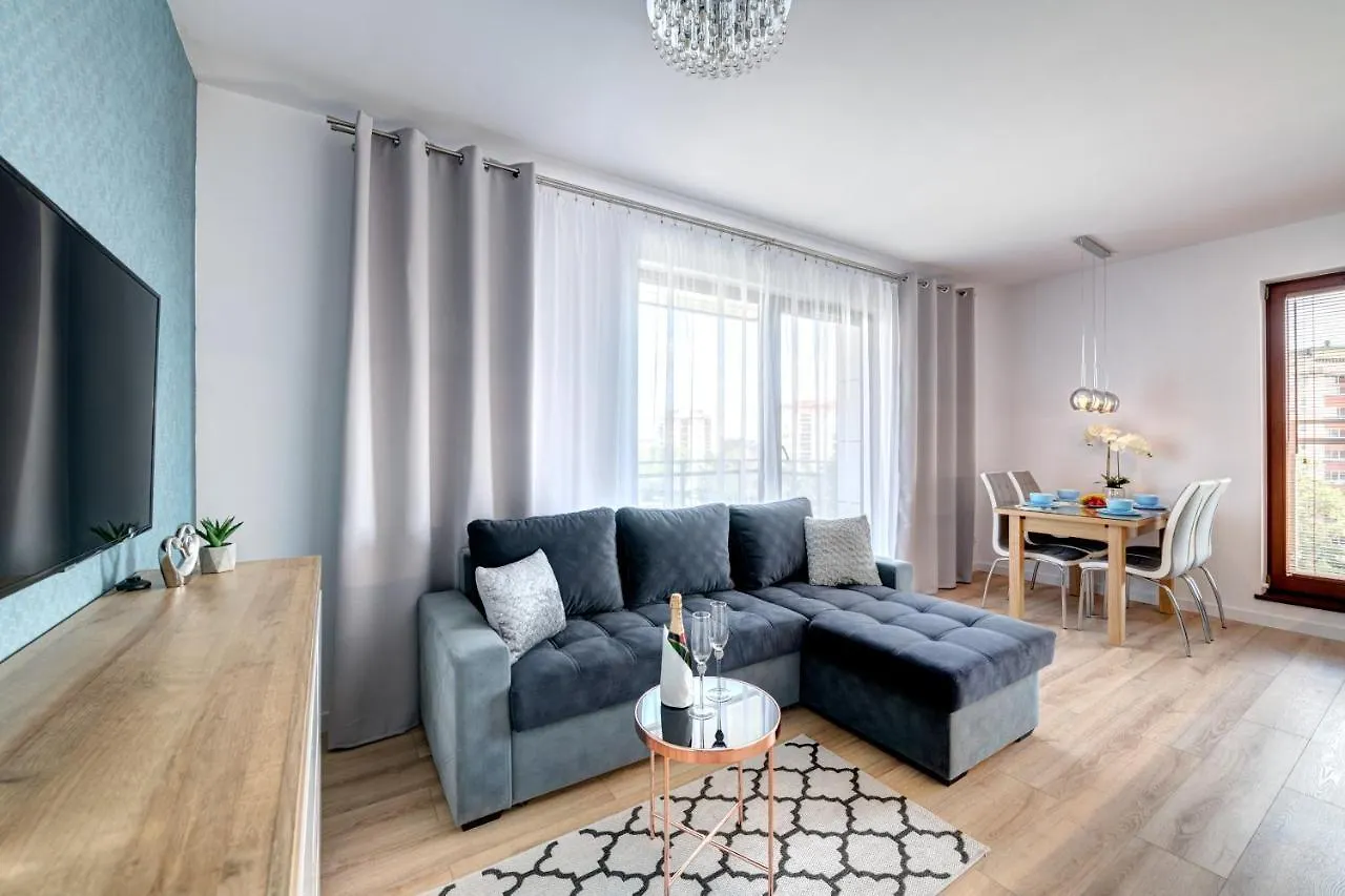 Live & Travel Apartments Number 1 Гданьск